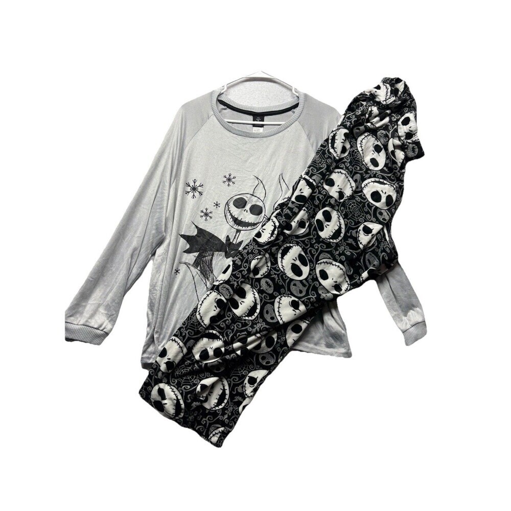 Disney pajama set Nightmare Before Christmas Gray Black 2XL Plus Size 18-20W - Picture 1 of 6